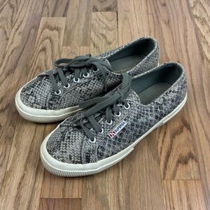 Superga Sneakers Gray Snakeskin Low Top Lace Up 38